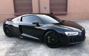 Audi R8 V10 on Forgiato Wheels (Finestro) '2018
